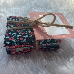 Vintage Floral Mini Charm Pack –